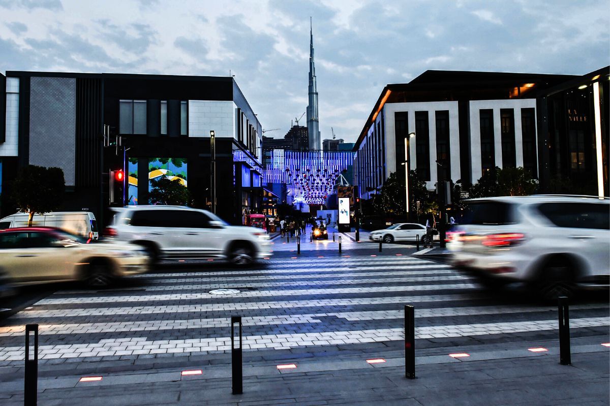 Dubai traffic signals Dubai traffic signals