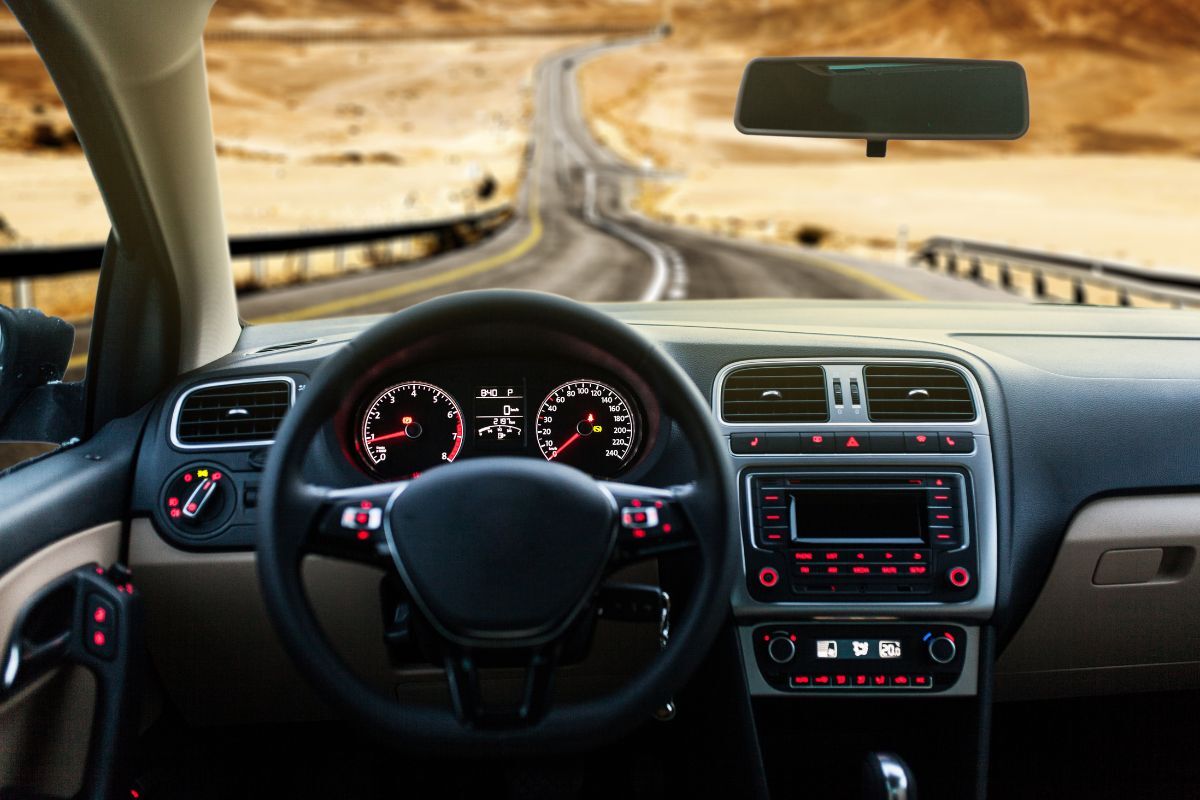 Accident-free day in the UAE Accident-free day in the UAE